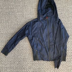 NIKE Windbreaker